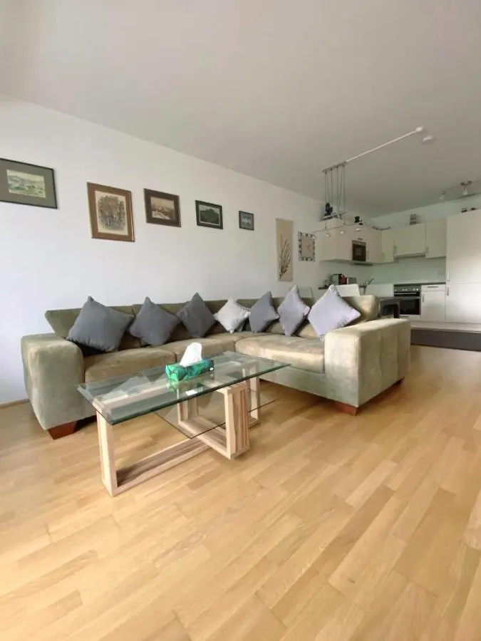 Near Lake Two Bedroom Apartment فيينا 0*,